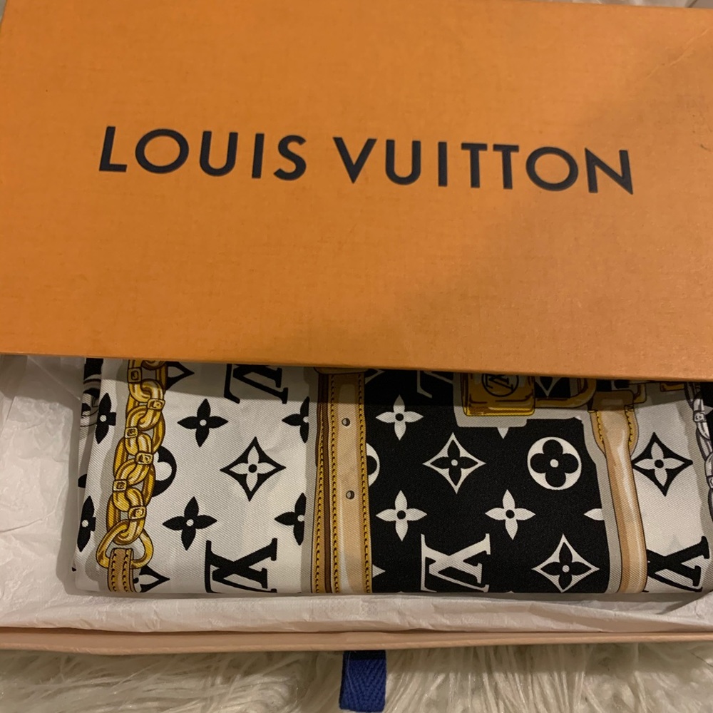 Louis Vuitton original silk scarf